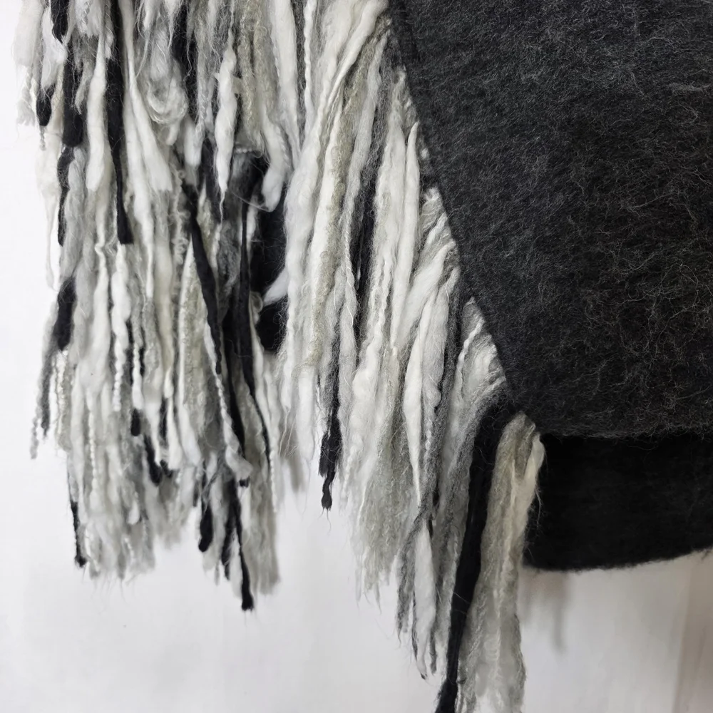 Merben Inc. handwoven Fringed hesther Black and White Throw Blanket - Picture 7 of 8